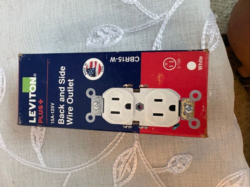 Leviton CBR15-W 15A 125V Duplex Outlets White Back & Side Wire Lot of